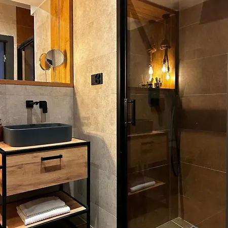 Mango Old Town Ii גדנסק